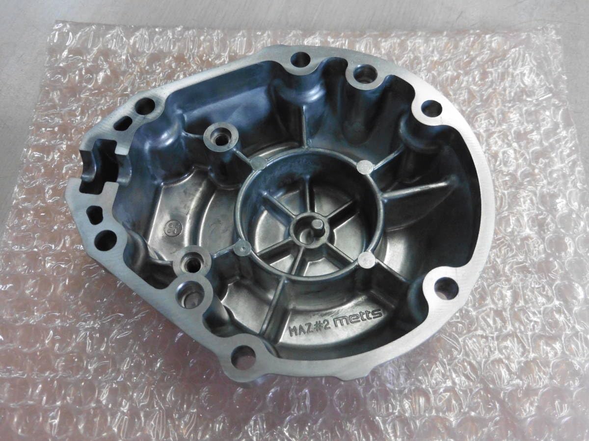 CB1300SF/X4 11311ーMAZー000 純正クランクケース右カバー